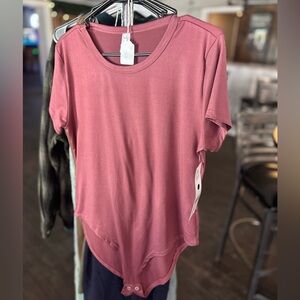 Women's Pink Short Sleeve Top